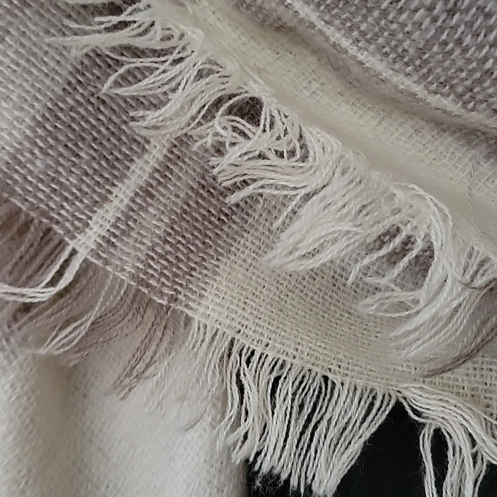 Blanket Plaid Cream Tan Fringe Soft Square Shawl Throw Wool Feels Scarf 57